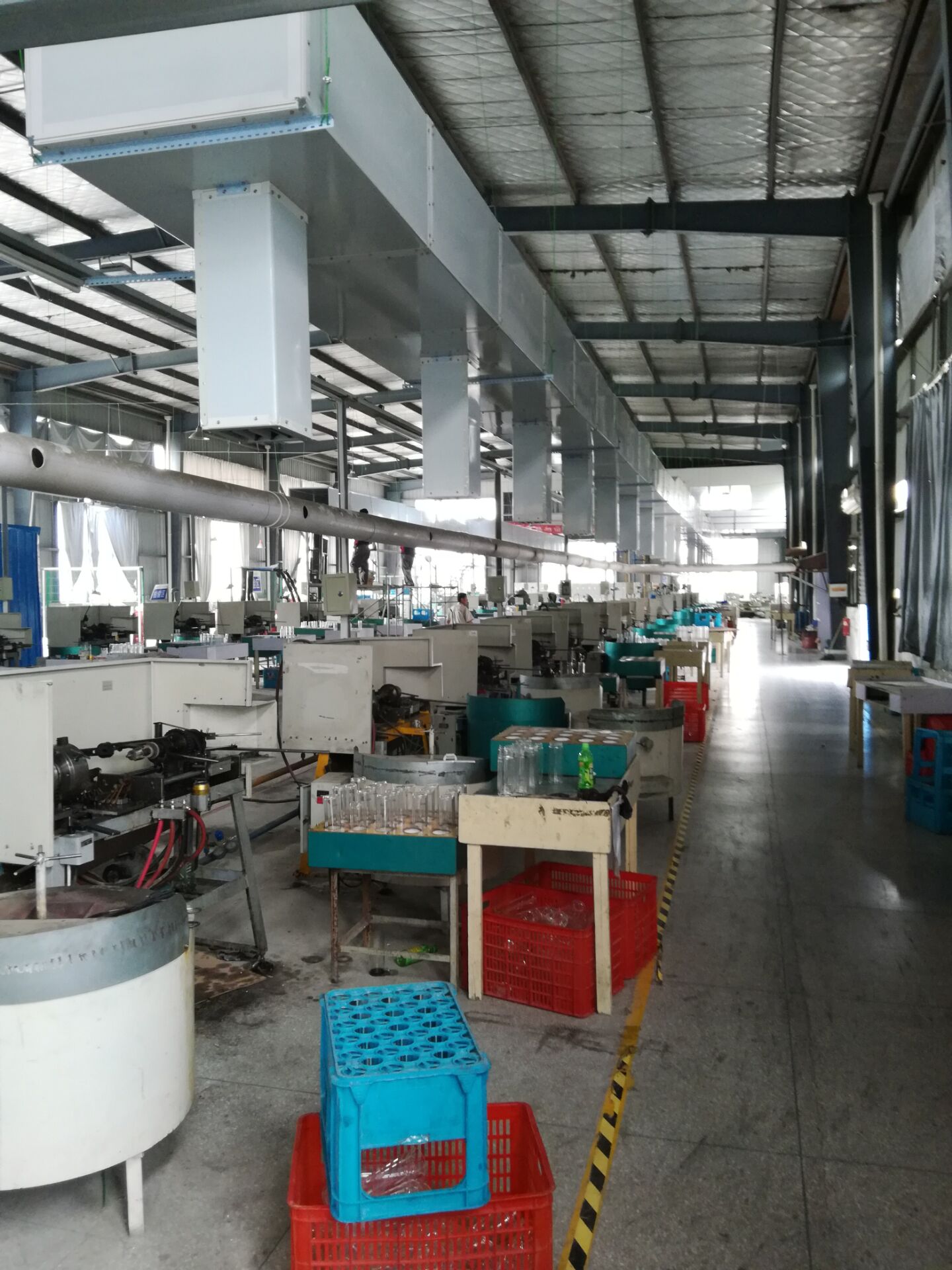 五金汽修厂降温案例-汽修厂换气降温办法_车间_工位_专业公司 五金汽修厂降温案例-汽修厂换气降温办法_车间_工位_专业公司