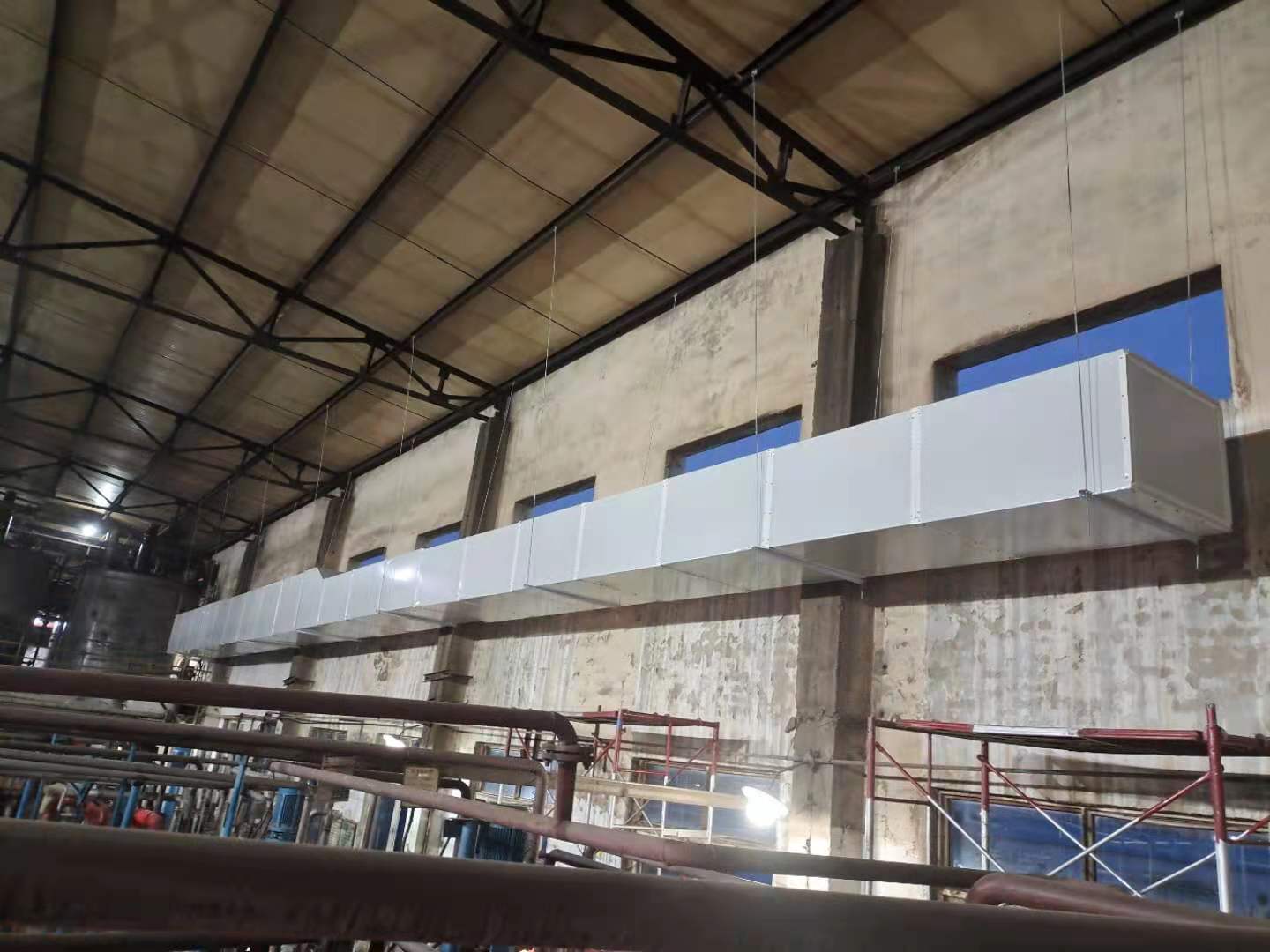 注塑车间降温解决方法 塑料厂车间降温_塑料厂车间降温设备批发开云网方案-车间降温通风系统工程解决方法 注塑车间降温解决方法 塑料厂车间降温_塑料厂车间降温设备批发开云网方案-车间降温通风系统工程解决方法